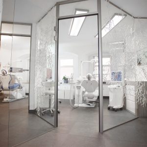 Zahnarztpraxis elements Zahnmedizin - Zahnarzt Esslingen
